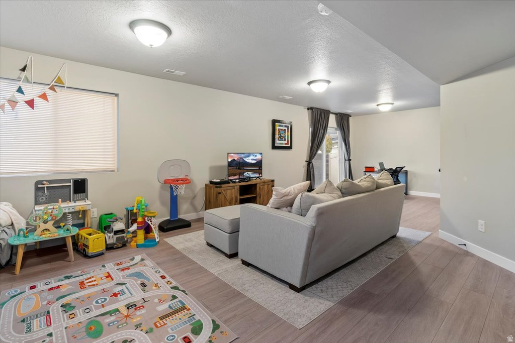 3217 W 2450 N Lehi, UT 84043