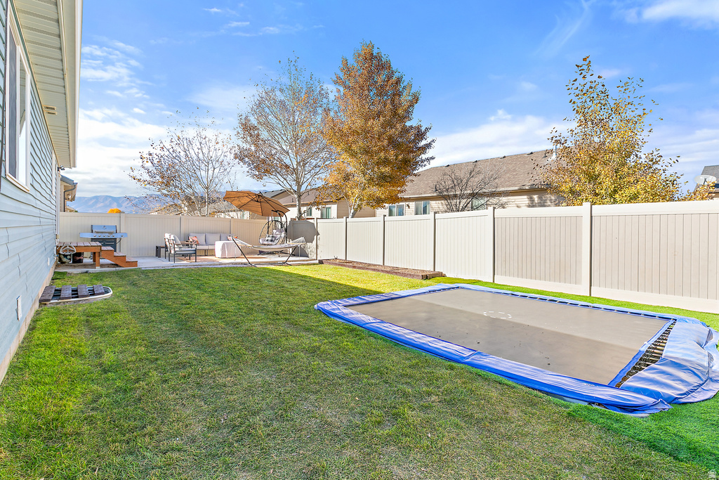 2443 E HITCHING POST DR Eagle Mountain, UT 84005