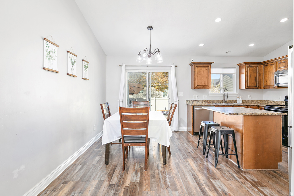 2443 E HITCHING POST DR Eagle Mountain, UT 84005