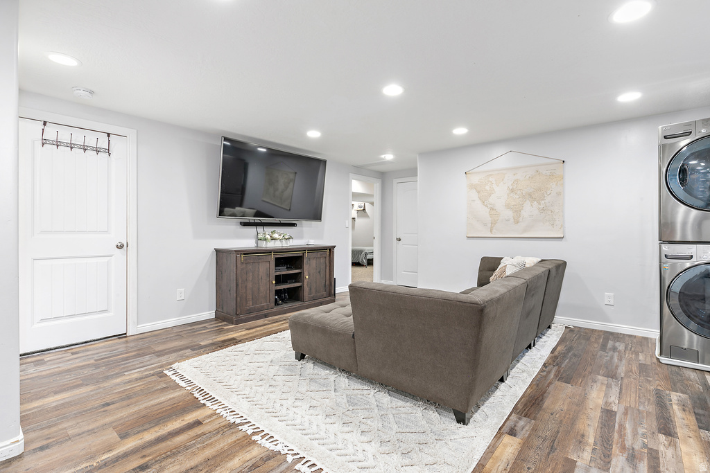 2443 E HITCHING POST DR Eagle Mountain, UT 84005