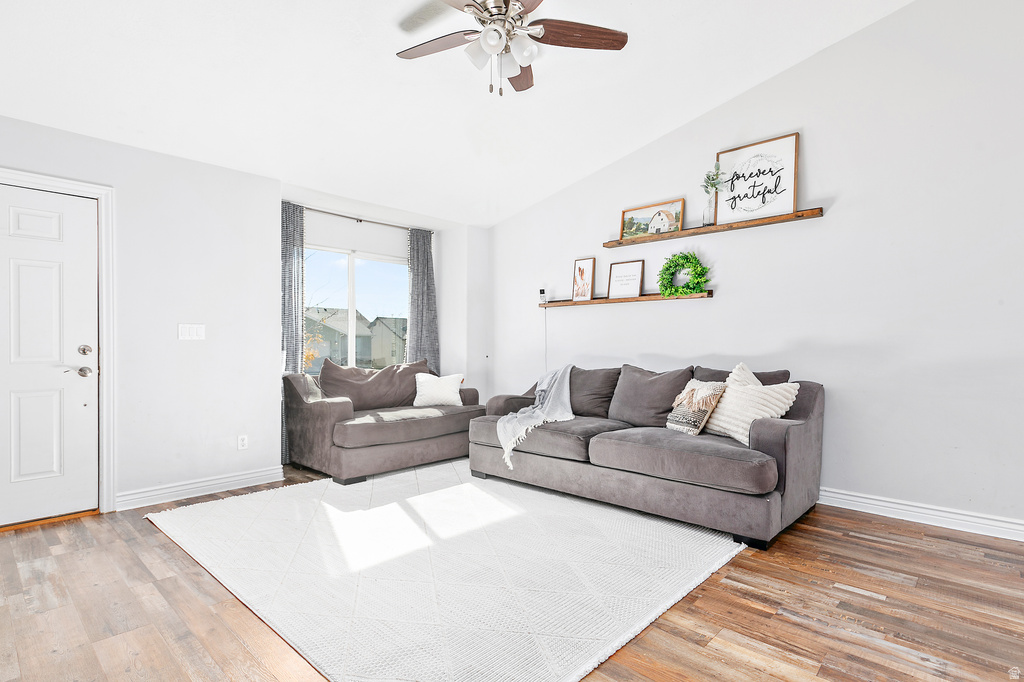 2443 E HITCHING POST DR Eagle Mountain, UT 84005