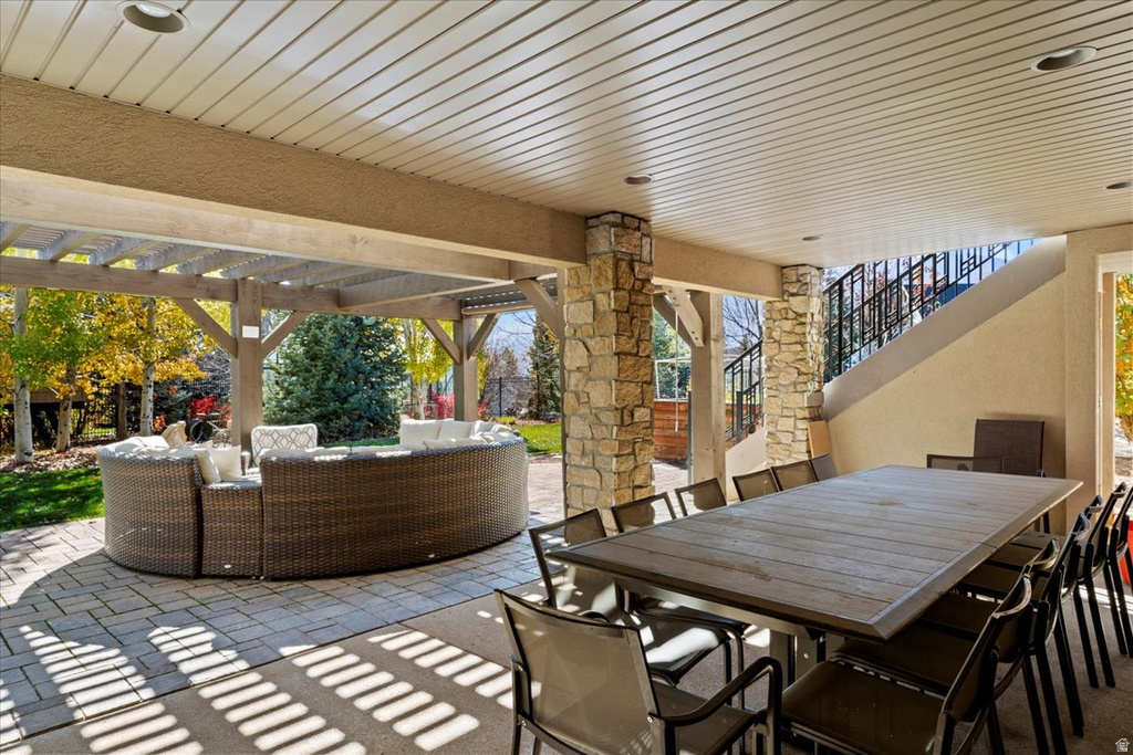 5257 FRONTIER DR Mountain Green, UT 84050