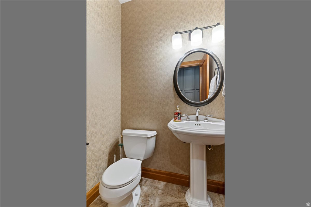 5257 FRONTIER DR Mountain Green, UT 84050