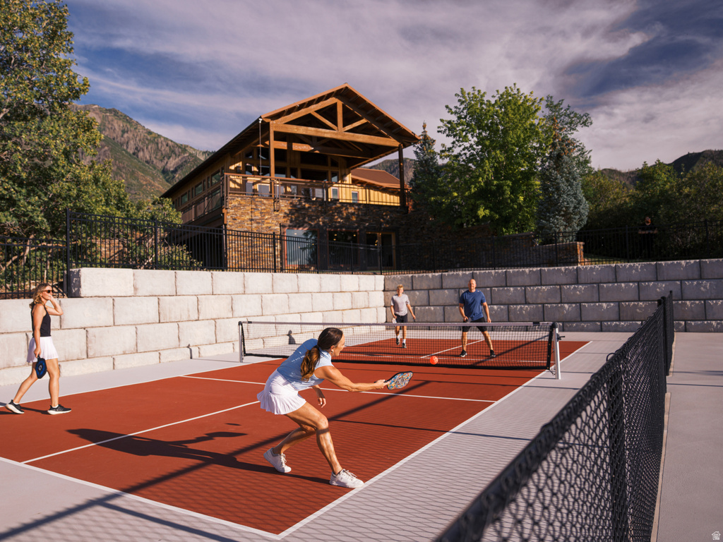 1064 S LOAFER DR Woodland Hills, UT 84653