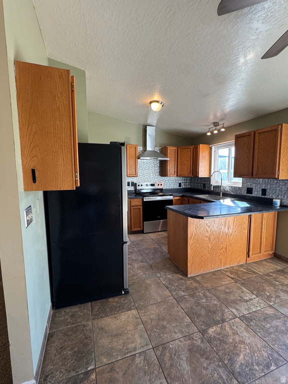 Photo 3 for MLS #2120412 at 8976 S 1050 West