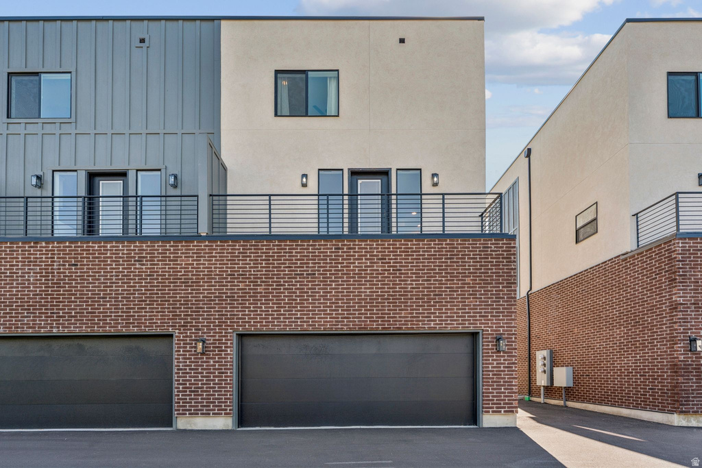 256 N MAIN ST Bountiful, UT 84010