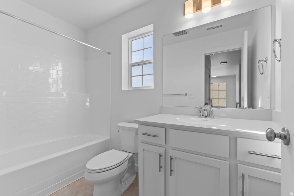 907 W KINGFISHER RD Stansbury Park, UT 84074