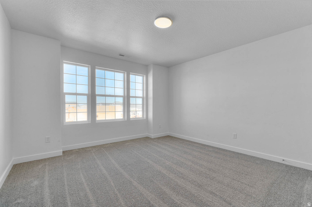 923 W KINGFISHER RD Stansbury Park, UT 84074