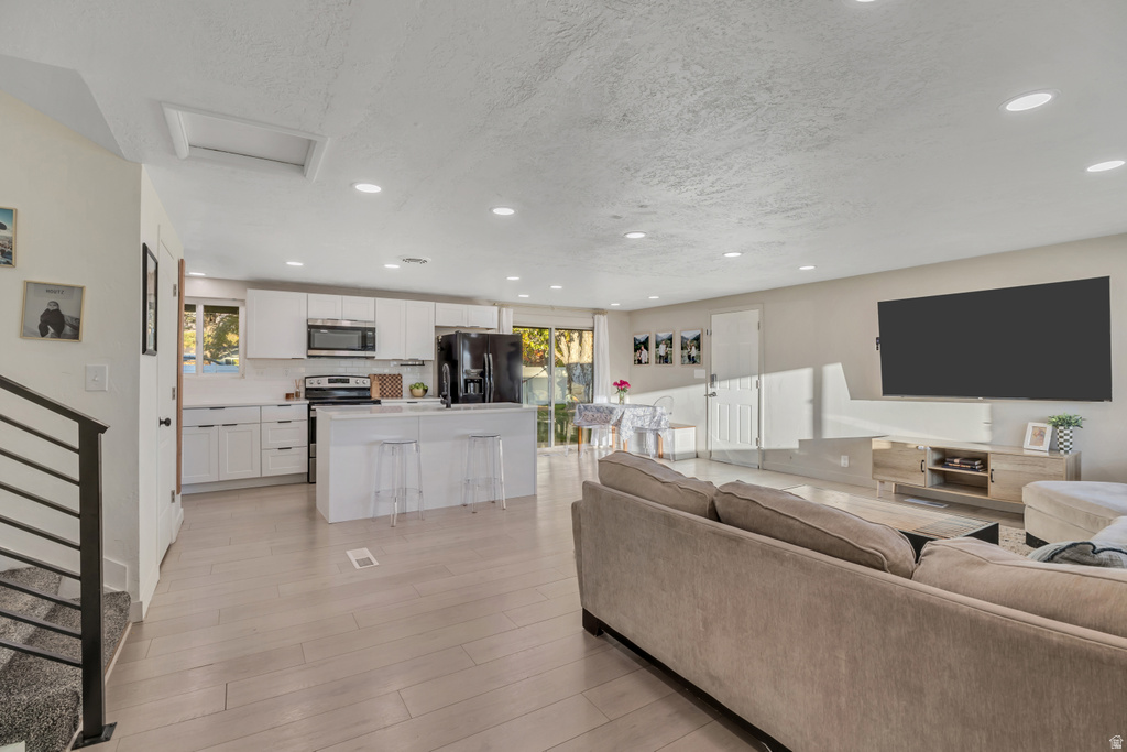 37 S EASTWOOD DR Orem, UT 84097