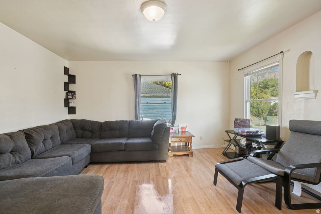 1529 JEFFERSON AVE Ogden, UT 84404