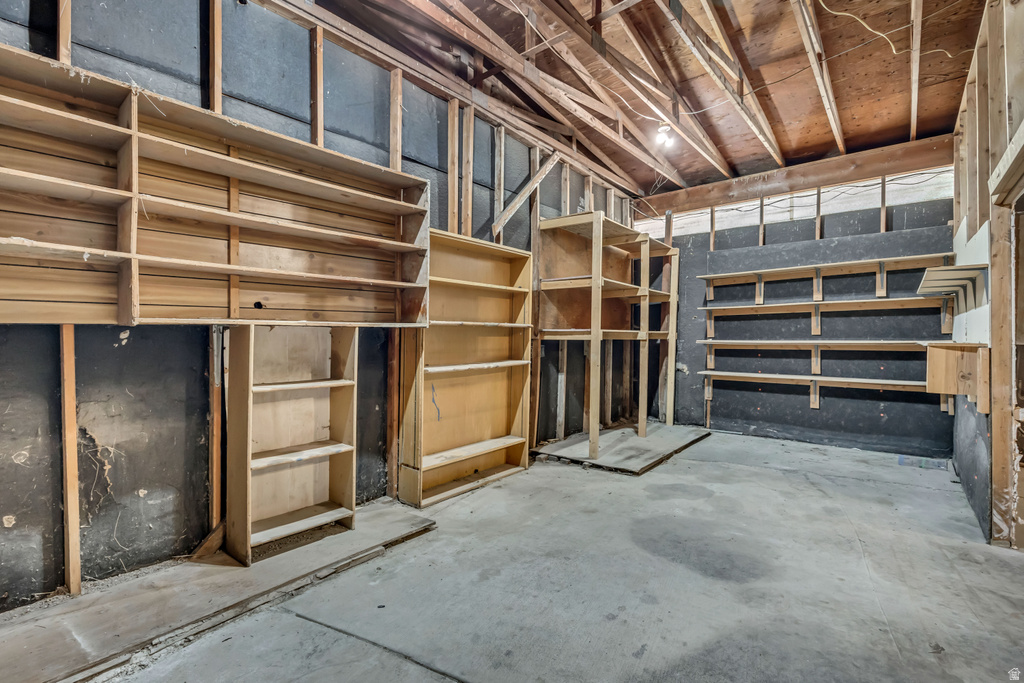 681 E 215 N Lindon, UT 84042