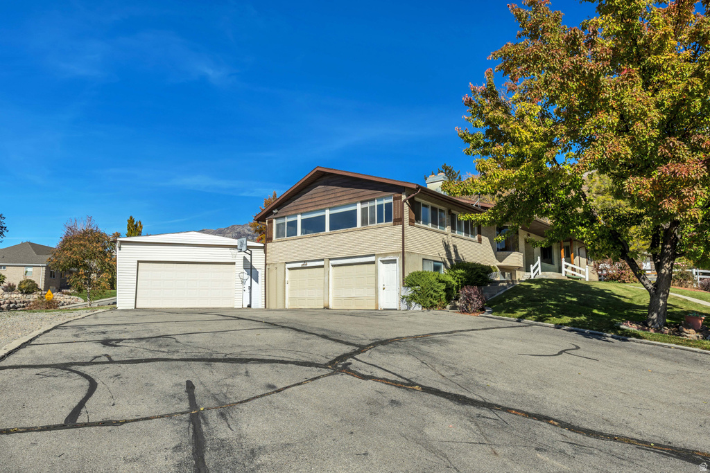 681 E 215 N Lindon, UT 84042