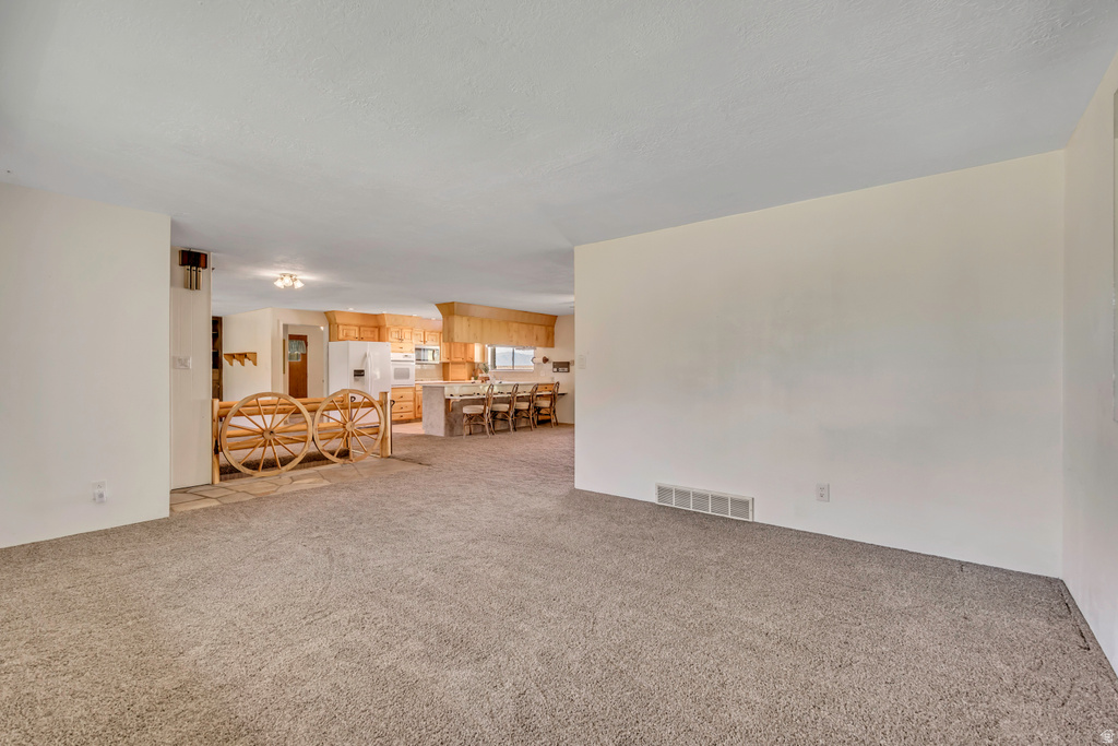 681 E 215 N Lindon, UT 84042