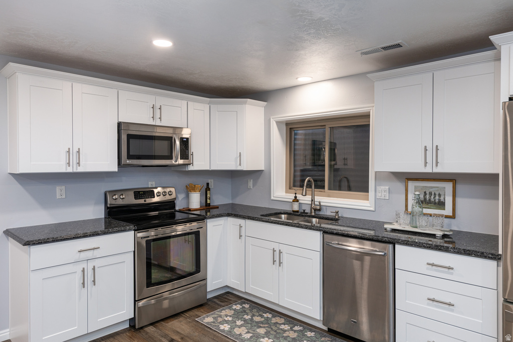 624 MOUNTAINEER CIR Tooele, UT 84074