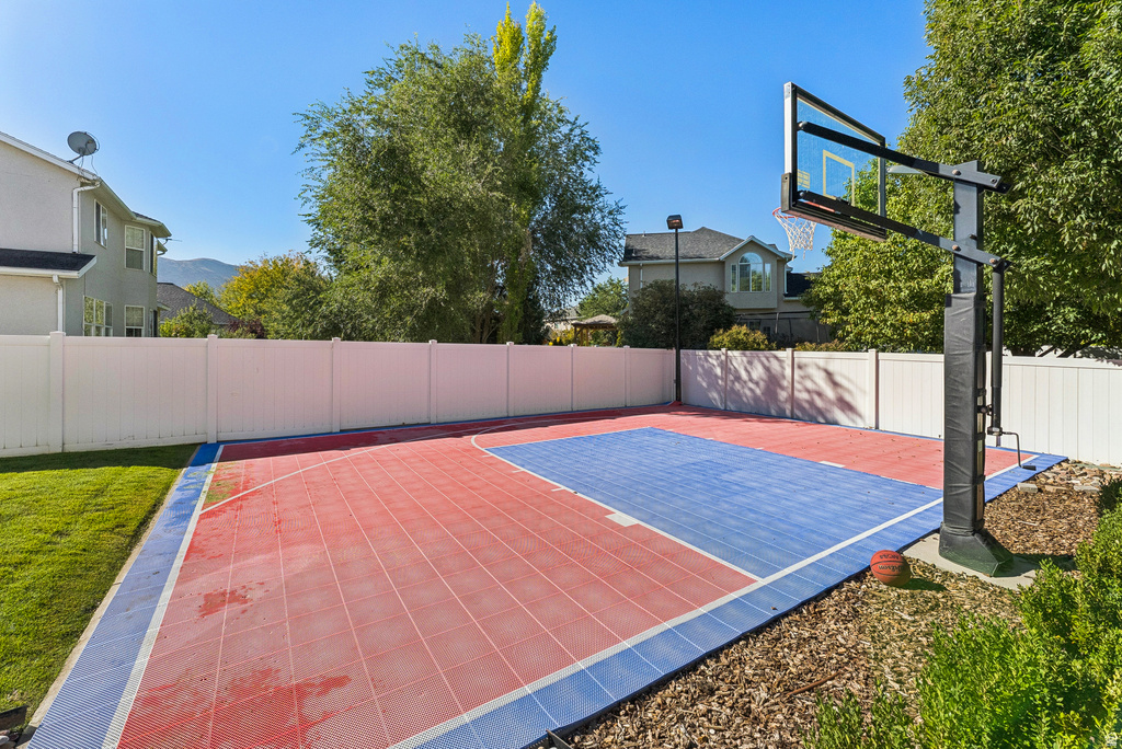 13448 S SADDLE RIDGE DR Draper, UT 84020