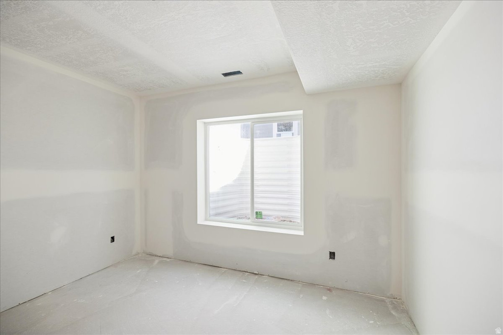 6651 W SALT MARSH RD #527 South Jordan, UT 84009