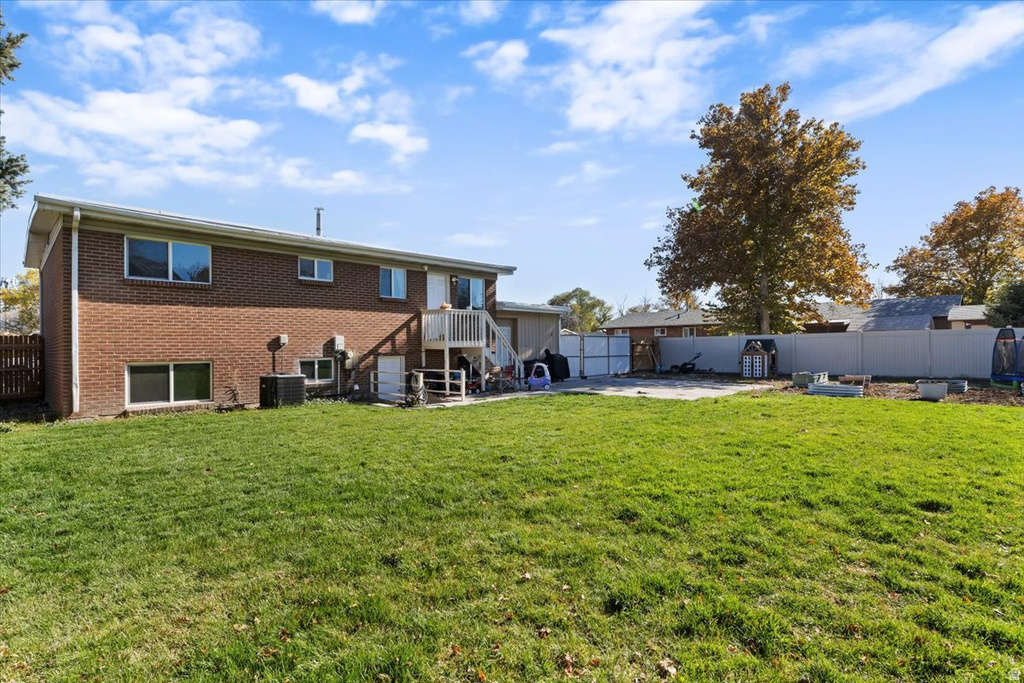 7150 S CAMELOT WAY West Jordan, UT 84084