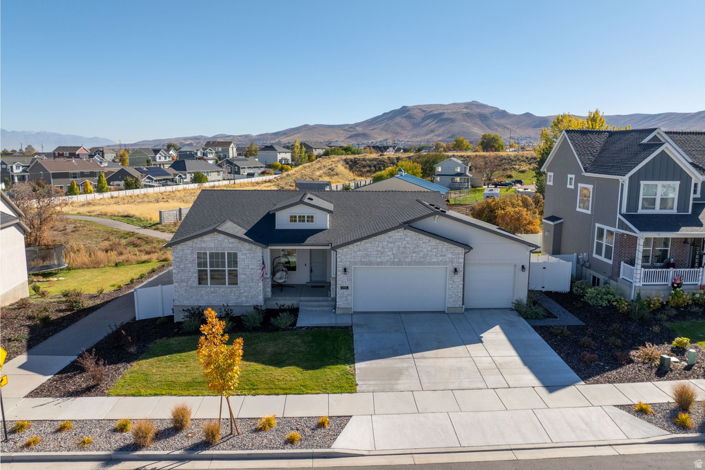 13051 S TWISTED OAK DR Herriman, UT 84096