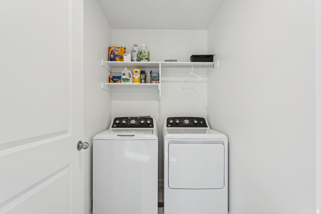 12976 S DEVILS GARDEN CT #551 Riverton, UT 84096