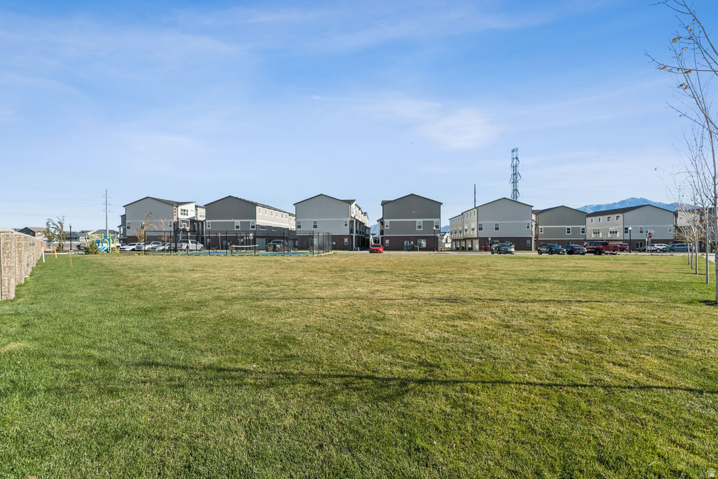 12976 S DEVILS GARDEN CT #551 Riverton, UT 84096