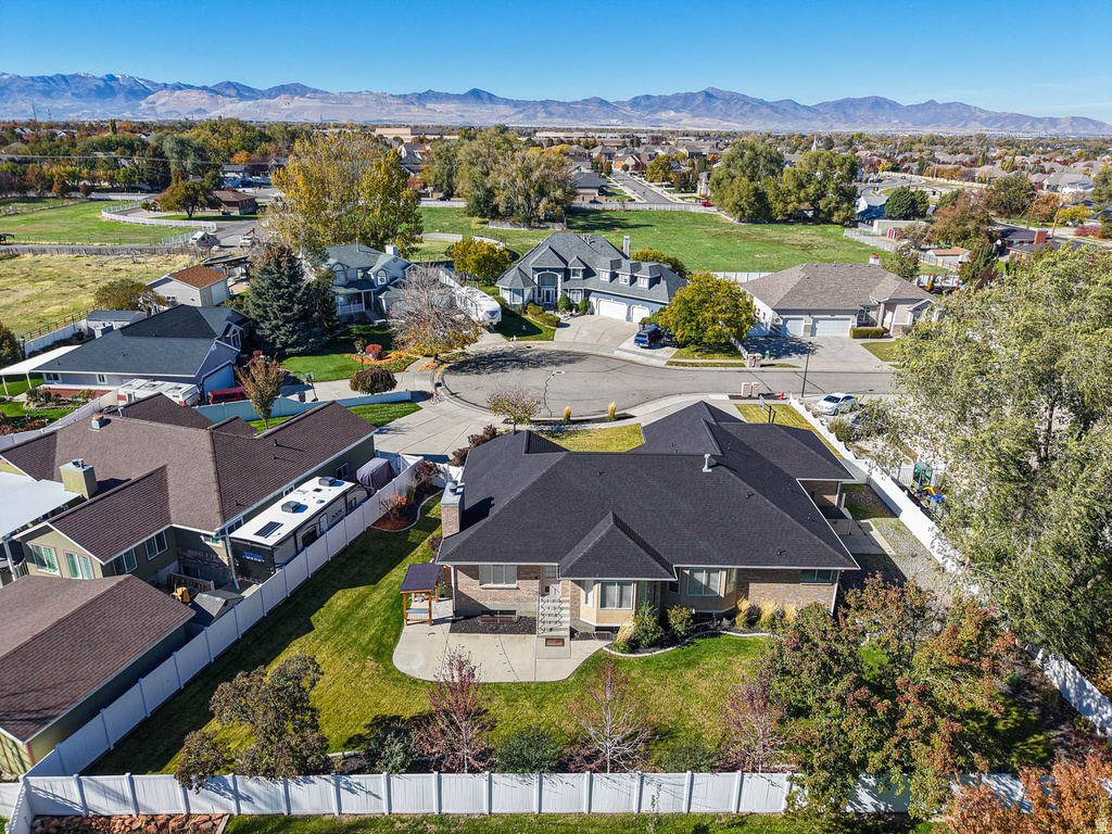 9909 S DREAM CIR South Jordan, UT 84095