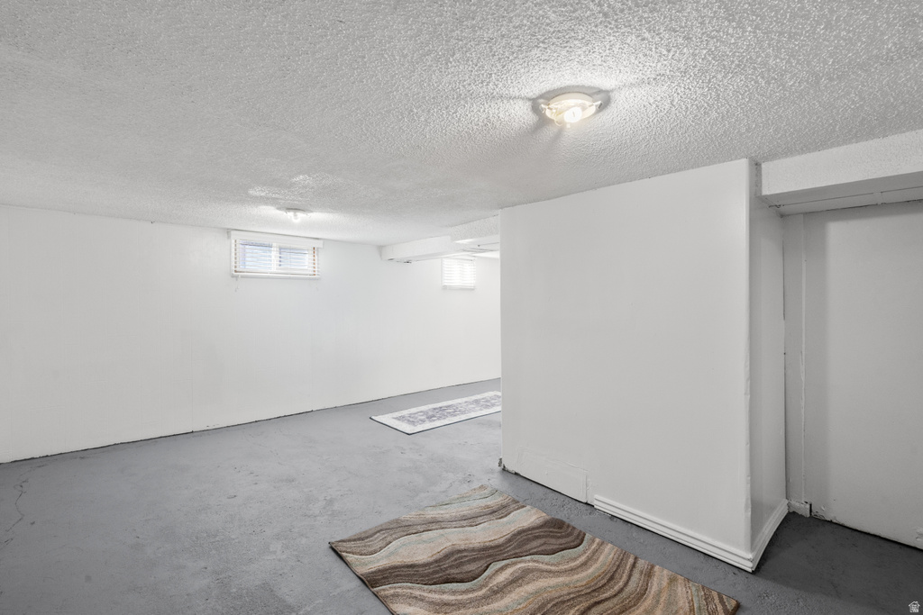 897 E 1000 S Clearfield, UT 84015