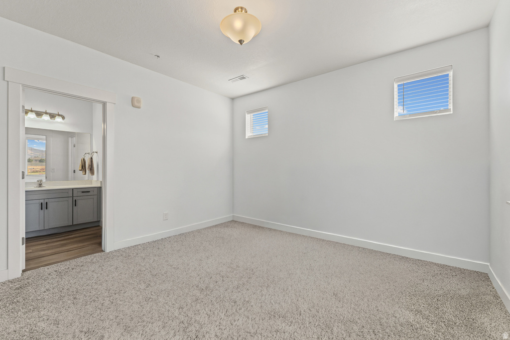 13528 S COMMODUS DR #202 Riverton, UT 84096