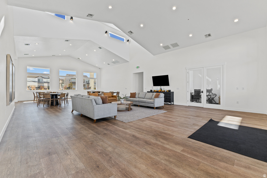 13528 S COMMODUS DR #202 Riverton, UT 84096