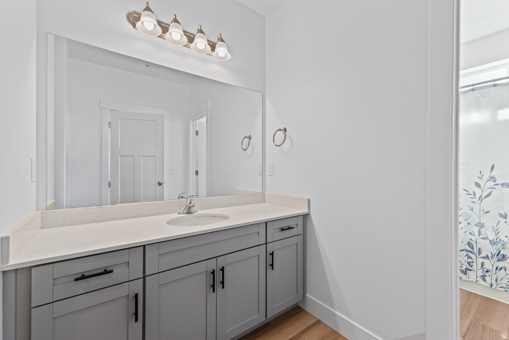 13528 S COMMODUS DR #202 Riverton, UT 84096