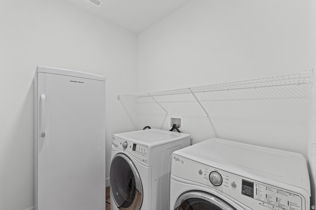 13528 S COMMODUS DR #202 Riverton, UT 84096