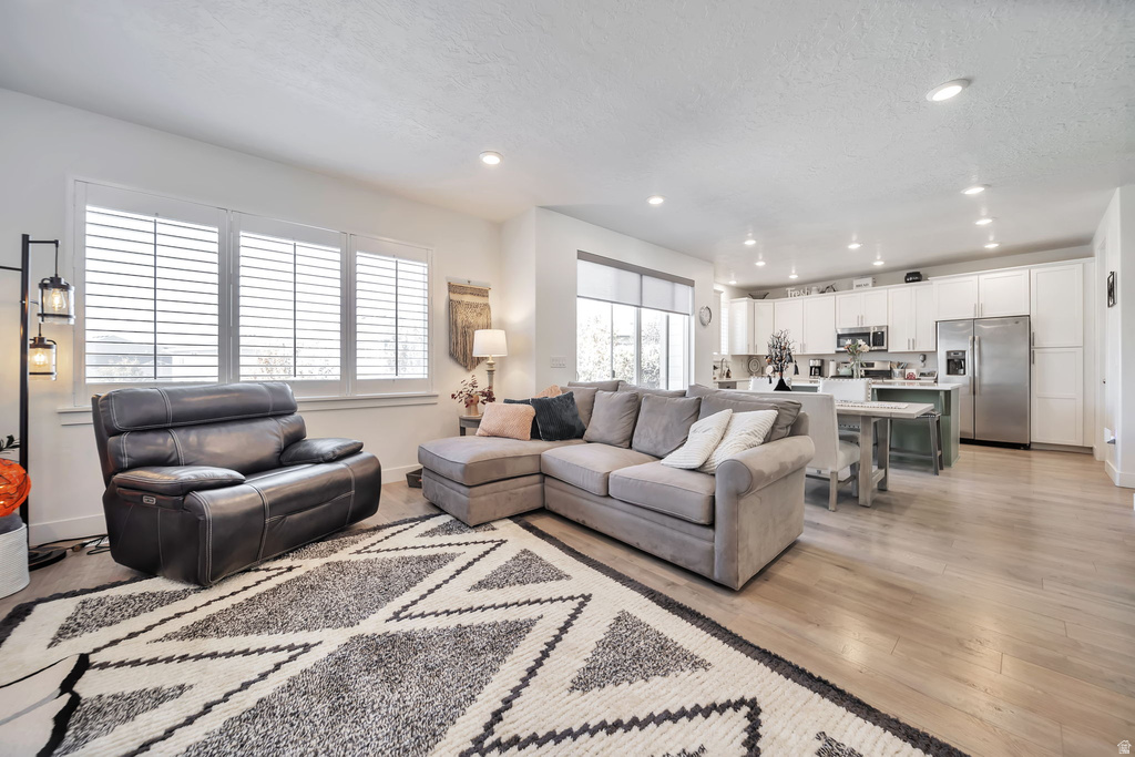 1034 W HERITAGE CREST WAY Bluffdale, UT 84065