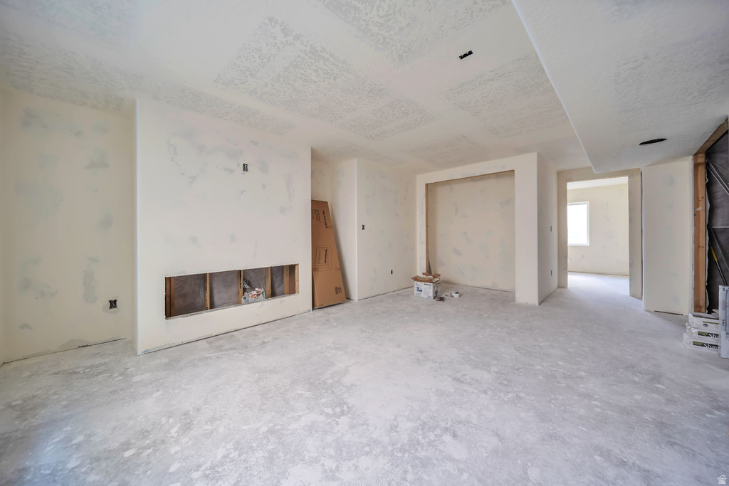 1034 W HERITAGE CREST WAY Bluffdale, UT 84065