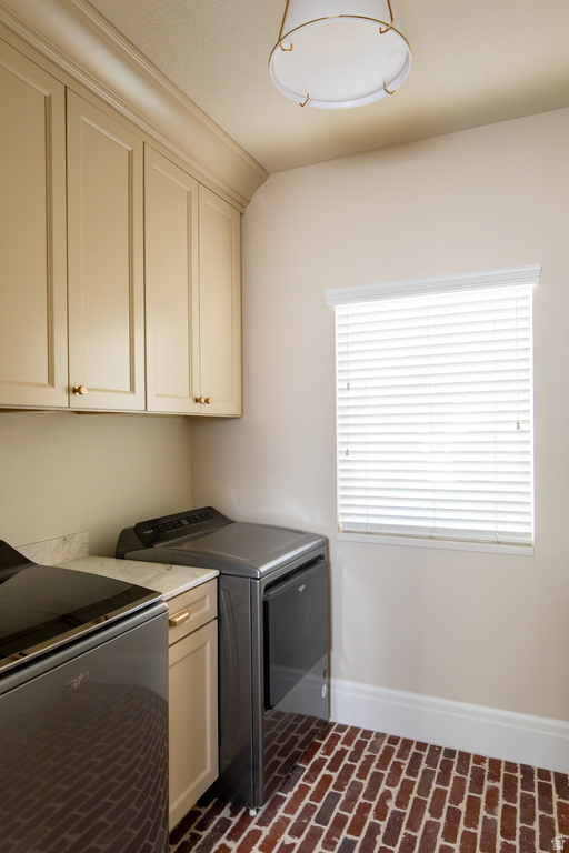 10934 S CORALVILLE WAY South Jordan, UT 84009