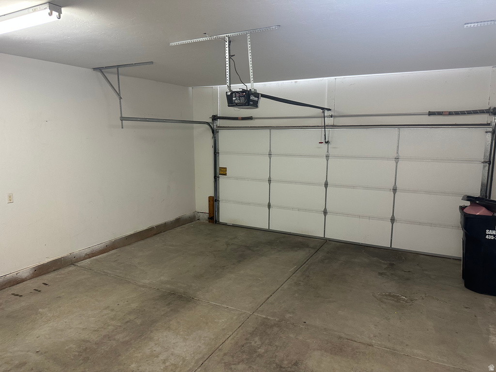 266 W LAGOON ST Roosevelt, UT 84066