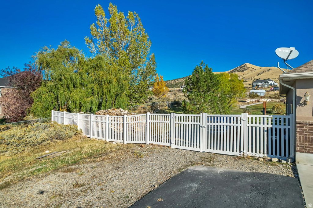 2138 W DEER RUN DR Stockton, UT 84071