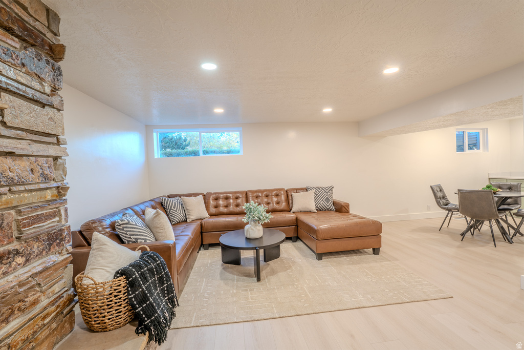 Photo 27 for MLS #2120528 at 2713 E Pebble Glen Cir