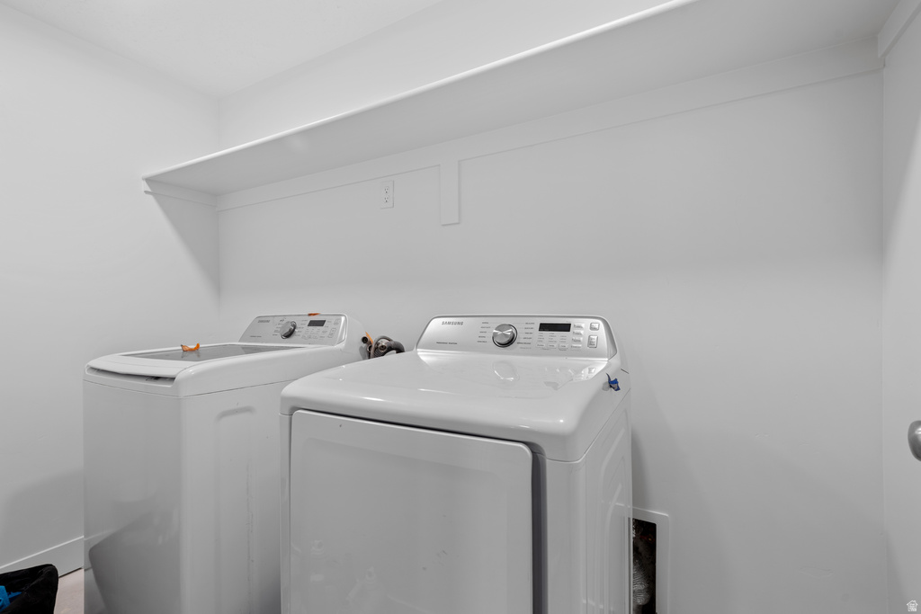 1897 E MAGNOLIA CIR Eagle Mountain, UT 84005