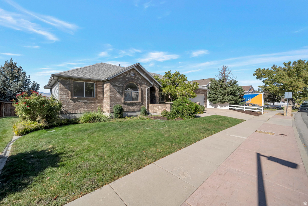 11922 S BLUFF VIEW DR Sandy, UT 84092