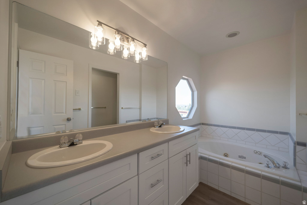 11922 S BLUFF VIEW DR Sandy, UT 84092