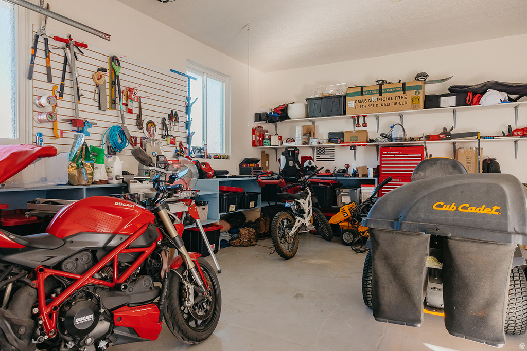 15048 S 2815 W Bluffdale, UT 84065