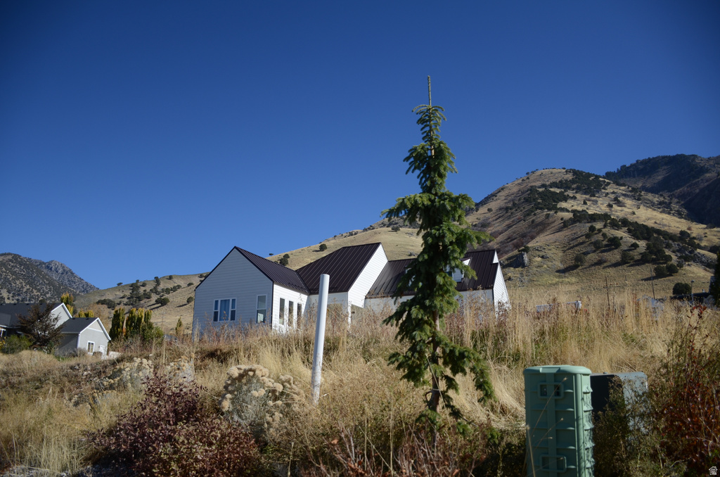 1949 E DEER CREST CIR Logan, UT 84341