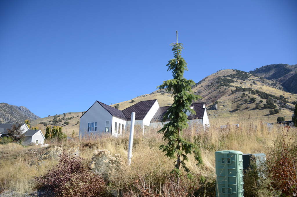 1949 E DEER CREST CIR Logan, UT 84341