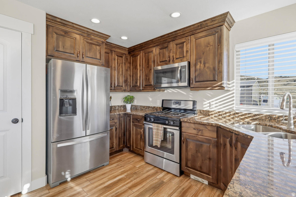 603 S CACTUS ROSE DR Stockton, UT 84071