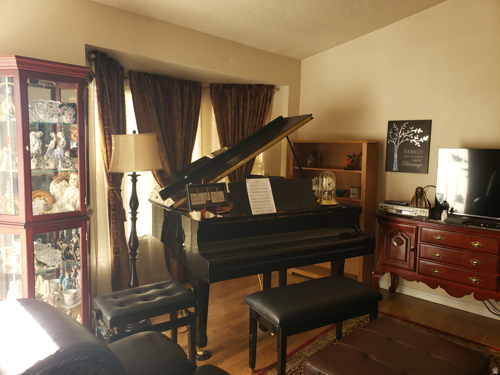 5803 S IMPRESSIONS DR Kearns, UT 84118