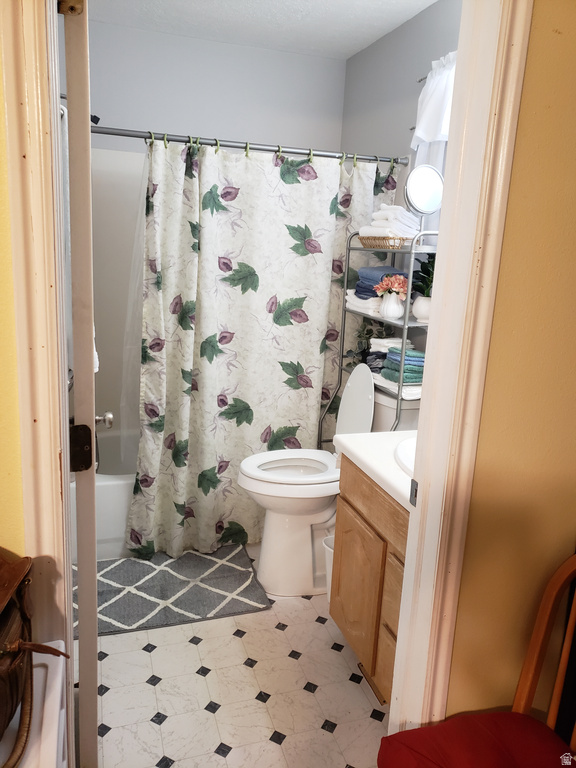 5803 S IMPRESSIONS DR Kearns, UT 84118