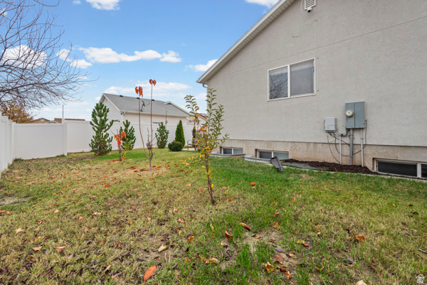 5803 S IMPRESSIONS DR Kearns, UT 84118