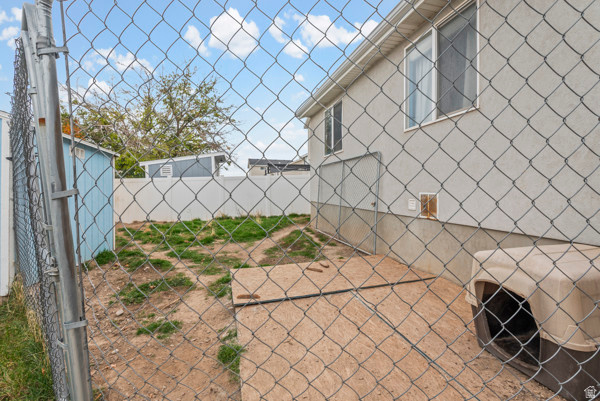 5803 S IMPRESSIONS DR Kearns, UT 84118