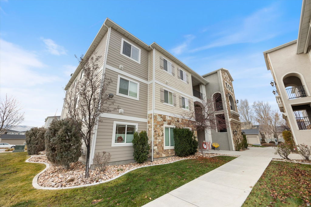 1839 N CREST RD #3N Saratoga Springs, UT 84045