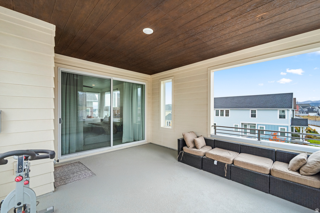 6894 W MEADOW GRASS DR South Jordan, UT 84009