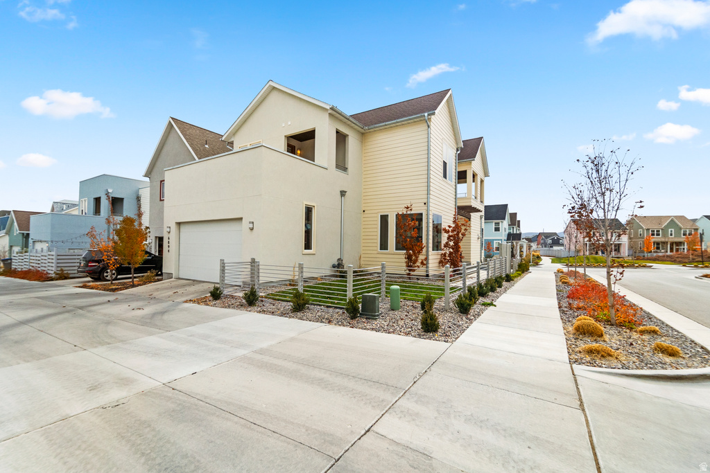 6894 W MEADOW GRASS DR South Jordan, UT 84009